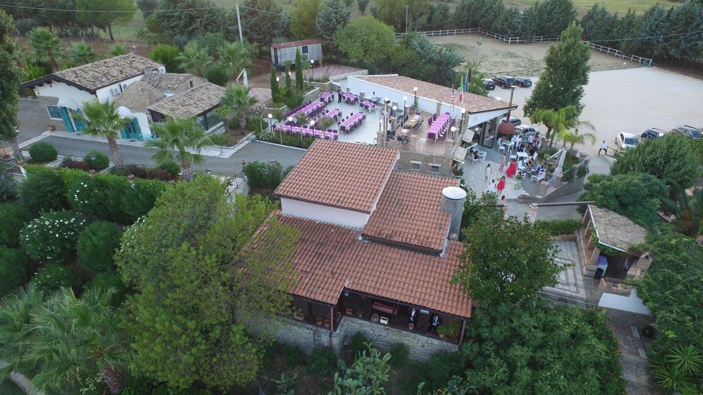 Agriturismo Terranova Pisticci Eksteriør billede